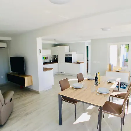 Casa Solaris At Anfi With Private Terrace, Pool & Netflix Arguineguin