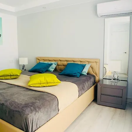 Semesterbostad Casa Solaris At Anfi With Private Terrace, Pool & Netflix